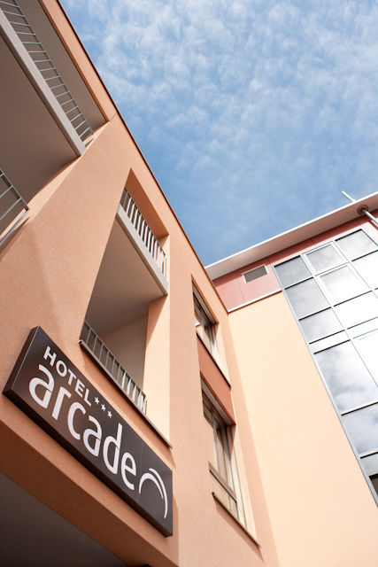 Hotel Arcade Sins Logo foto